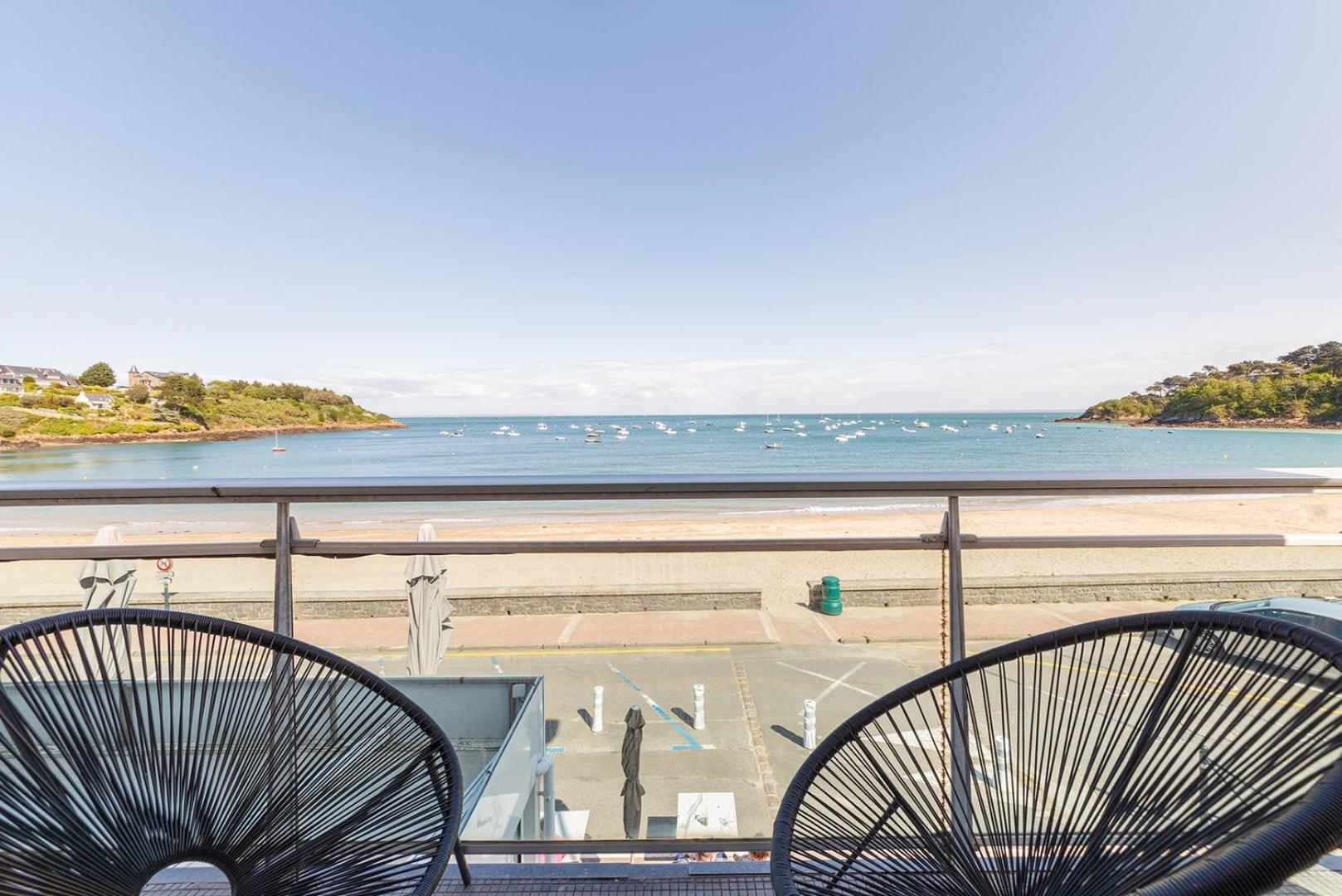 Les Pieds Dans L'Eau - Appartment 1 - Vue Mer Канкаль Екстер'єр фото